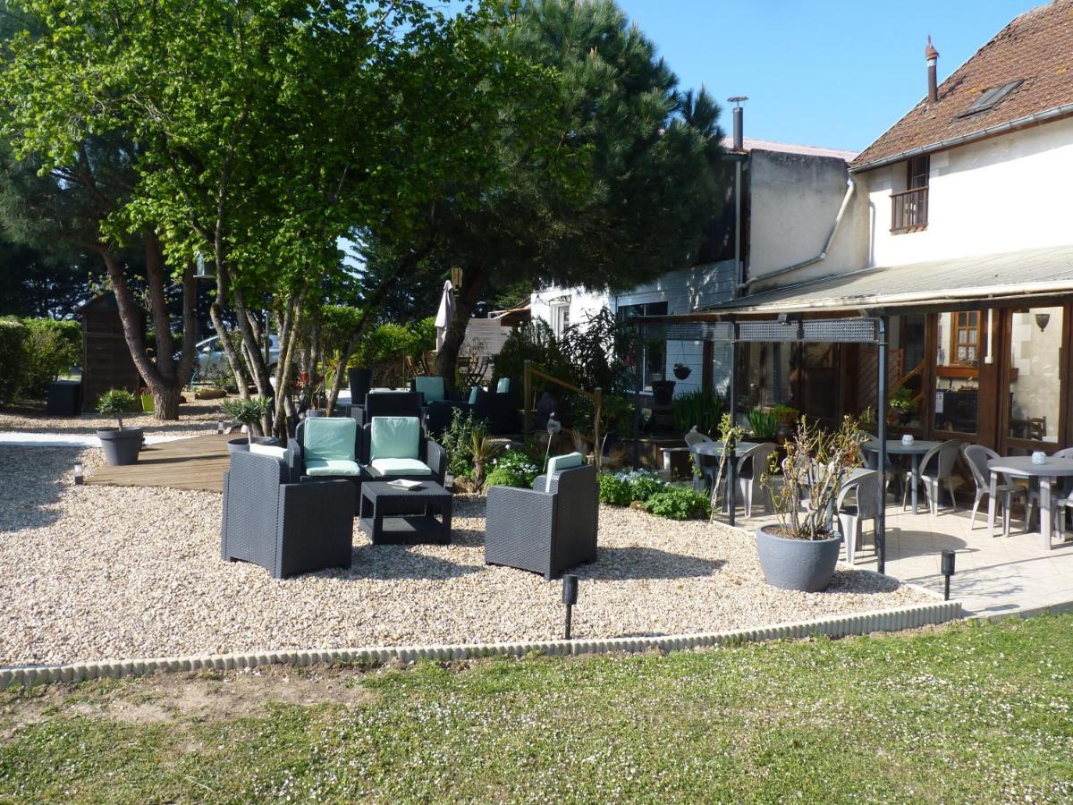 L'Arum Antique Sainte-Catherine-de-Fierbois Zewnętrze zdjęcie